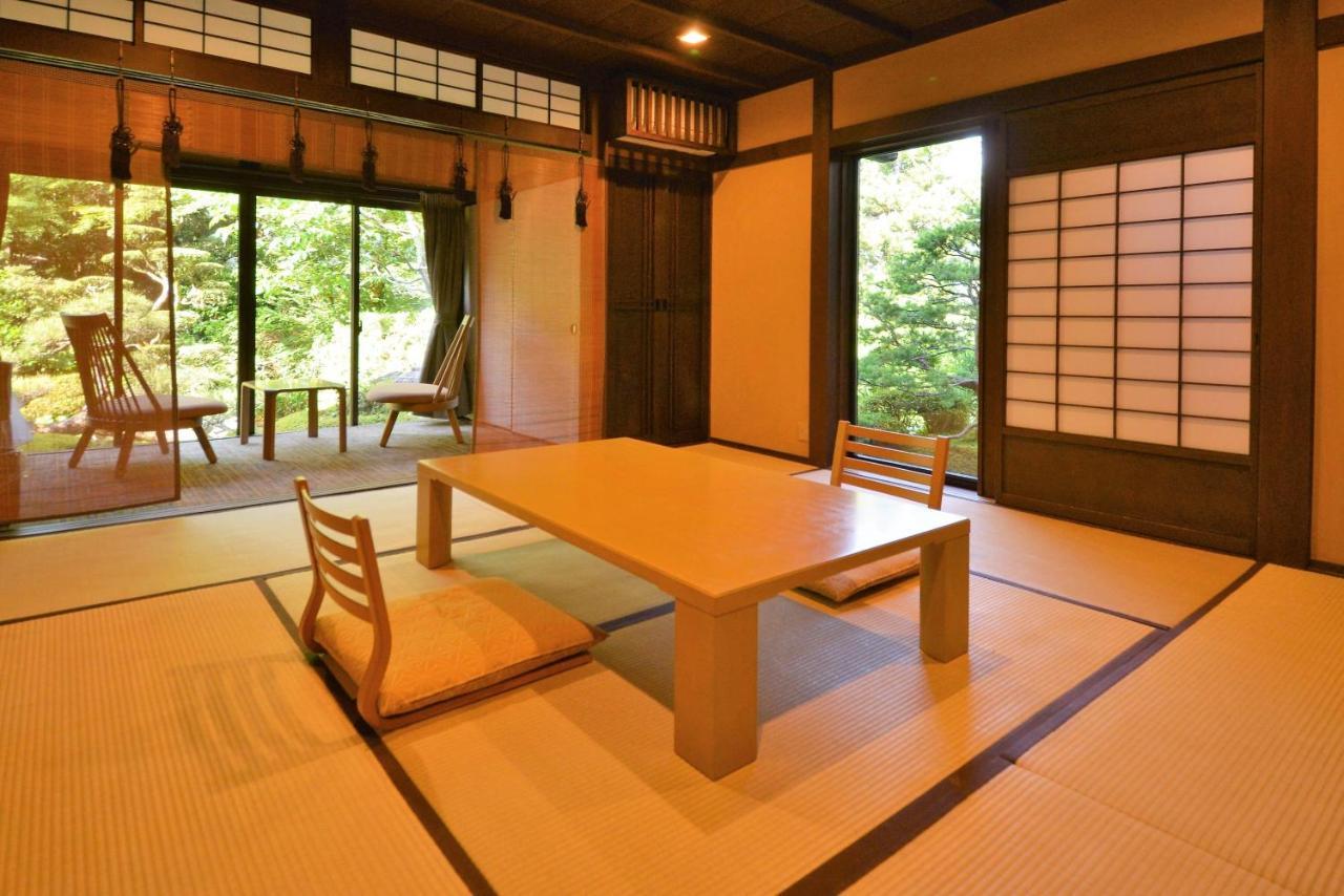 Japanese Seryo 傳統日式旅館 4*